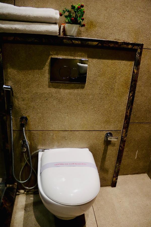 Hotel Magic Tree Karol Bagh Metro Station New Delhi エクステリア 写真